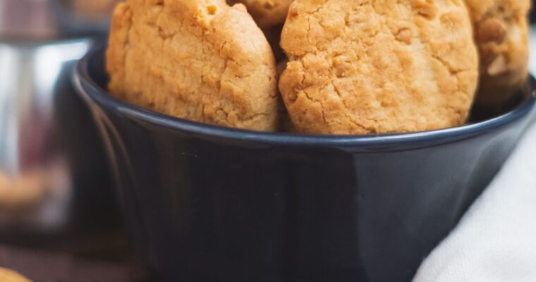 Easy Peanut Butter Cookies No Egg